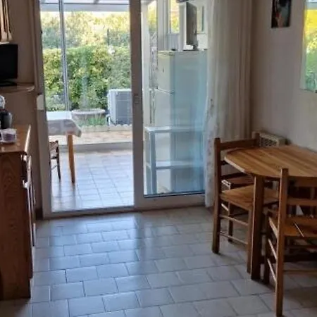 F2 Cosy Avec Jardin, Clim Et Parking A - Fr-1-680-43 Apartment Balaruc-les-Bains